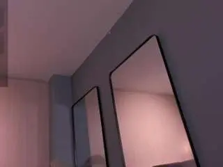 Bellathompson  live sex cam