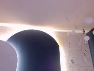 Bellathompson  live sex cam