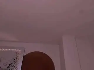 Bellathompson  live sex cam