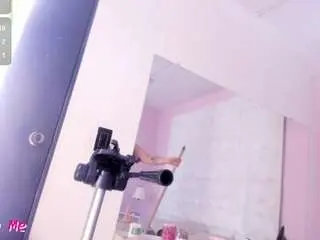 Karla-mille  live sex cam