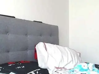 Magic-stephany  live sex cam