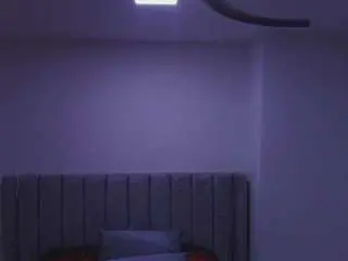 Rubi-hops  live sex cam