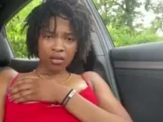 Splashlitty12  live sex cam