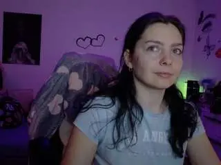 Yrenex  live sex cam