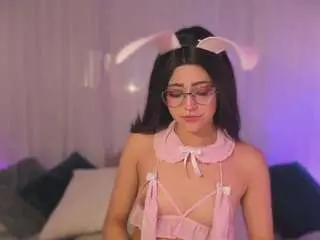 Corinne-benson  live sex cam