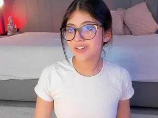 Corinne-benson  live sex cam