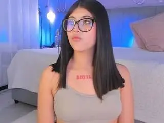 Corinne-benson  live sex cam