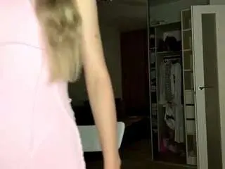 Dejadickenson  live sex cam