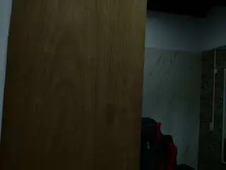 Yexalen-69  live sex cam