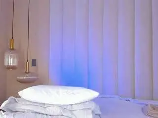 April-keith  live sex cam