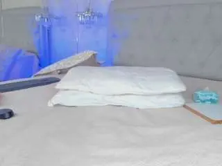 April-keith  live sex cam