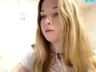 Arianguyen  live sex cam