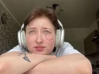 Betsydenogean  live sex cam