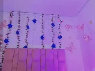 Dana-gh  live sex cam