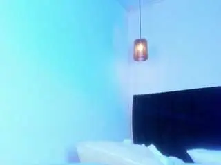 Dollyzoe  live sex cam