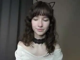 Gladisbelousson  live sex cam