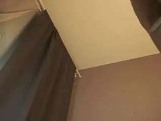 Gladisbelousson  live sex cam