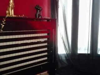 Alisssa4  live sex cam