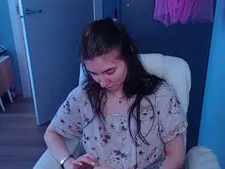 Daniellasashatrue  live sex cam