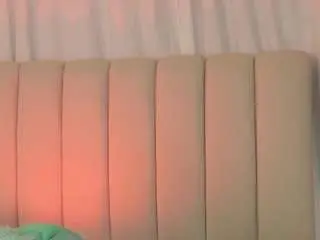 Julietriver  live sex cam