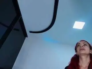 Mia-xs  live sex cam