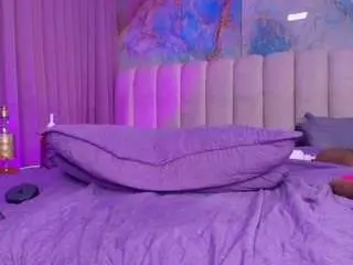 Mia-xs  live sex cam