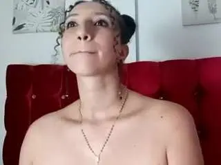 Miss-leyla  live sex cam