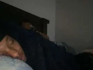 Prettyfacefemale  live sex cam