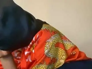 Prettyfacefemale  live sex cam