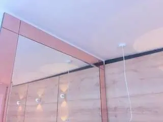 Thaylanaa  live sex cam