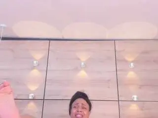 Thaylanaa  live sex cam