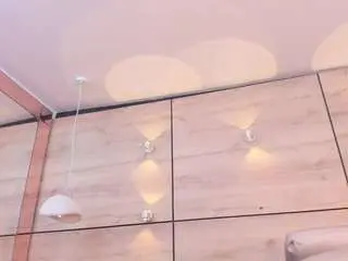 Thaylanaa  live sex cam