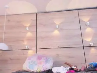 Thaylanaa  live sex cam