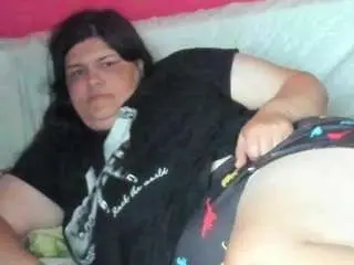 Ionysexylipspussy  live sex cam