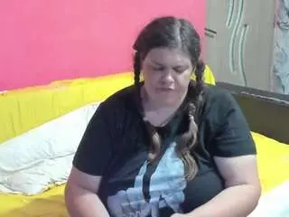 Ionysexylipspussy  live sex cam