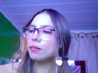 Daniajhons  live sex cam