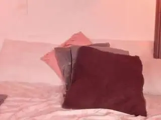 Dinacarter  live sex cam
