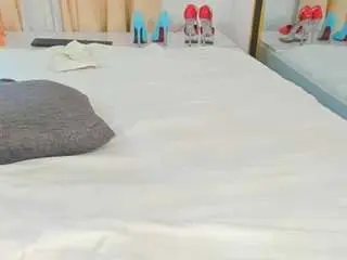 H0t-chocolate  live sex cam