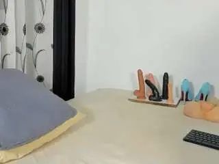 H0t-chocolate  live sex cam