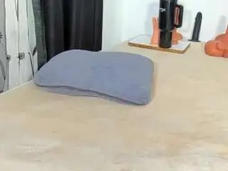 H0t-chocolate  live sex cam