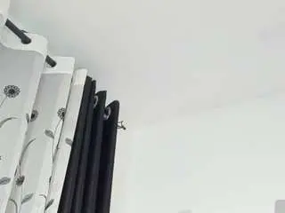 H0t-chocolate  live sex cam