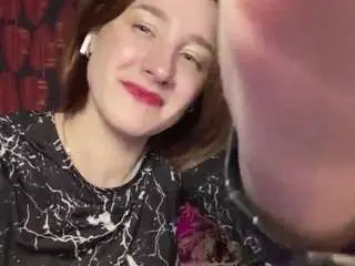 Ayakogeathers  live sex cam