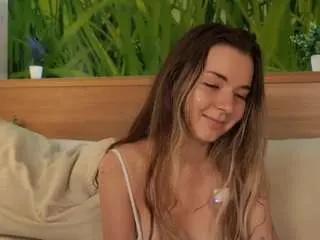 Catricekniffin  live sex cam