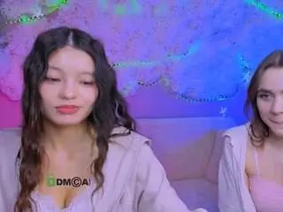 Itscharlliee  live sex cam