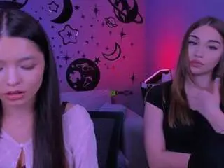 Itscharlliee  live sex cam