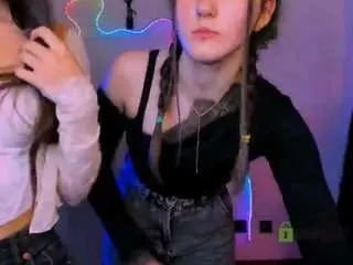 Itscharlliee  live sex cam