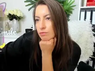 Raisawest  live sex cam