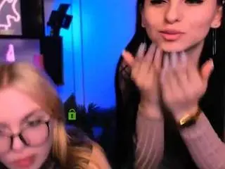 Sendi-cais  live sex cam