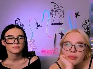 Sendi-cais  live sex cam
