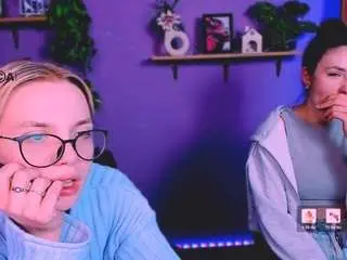 Sendi-cais  live sex cam